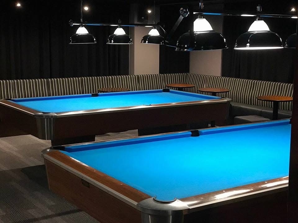 Pool table with balls